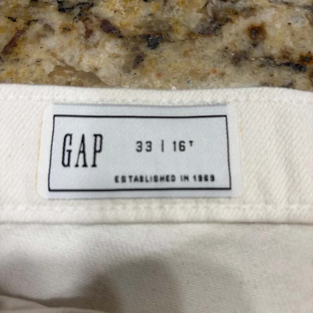 NEW Gap Womens High Rise Wide Leg Jeans Off White Cream Denim Size 33 16 Tall ws